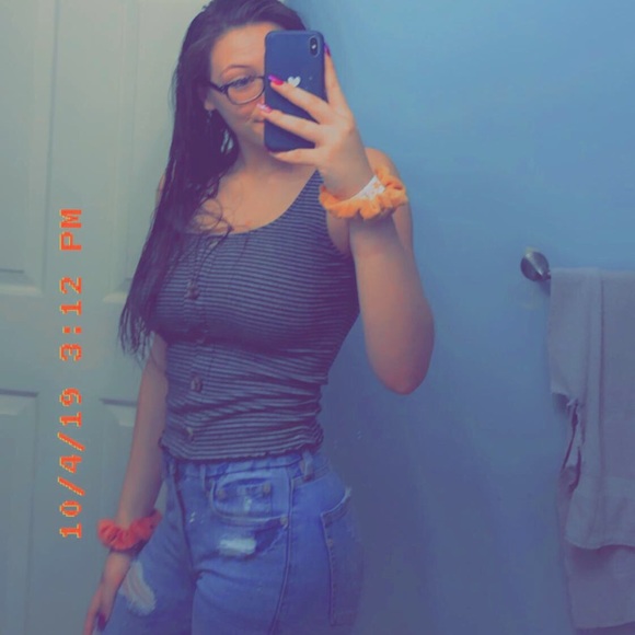 Meet your Posher, Lily - Picture 1 of 1